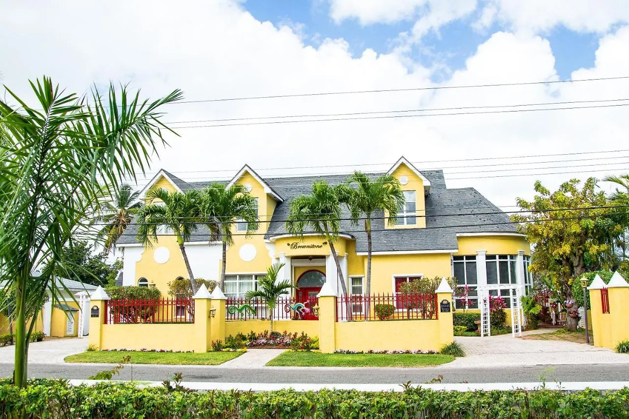 Brownstone Guesthouses Nassau