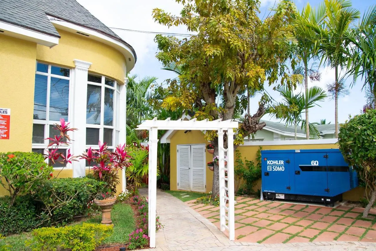 Brownstone Guesthouses Nassau 0*,  Bahamas