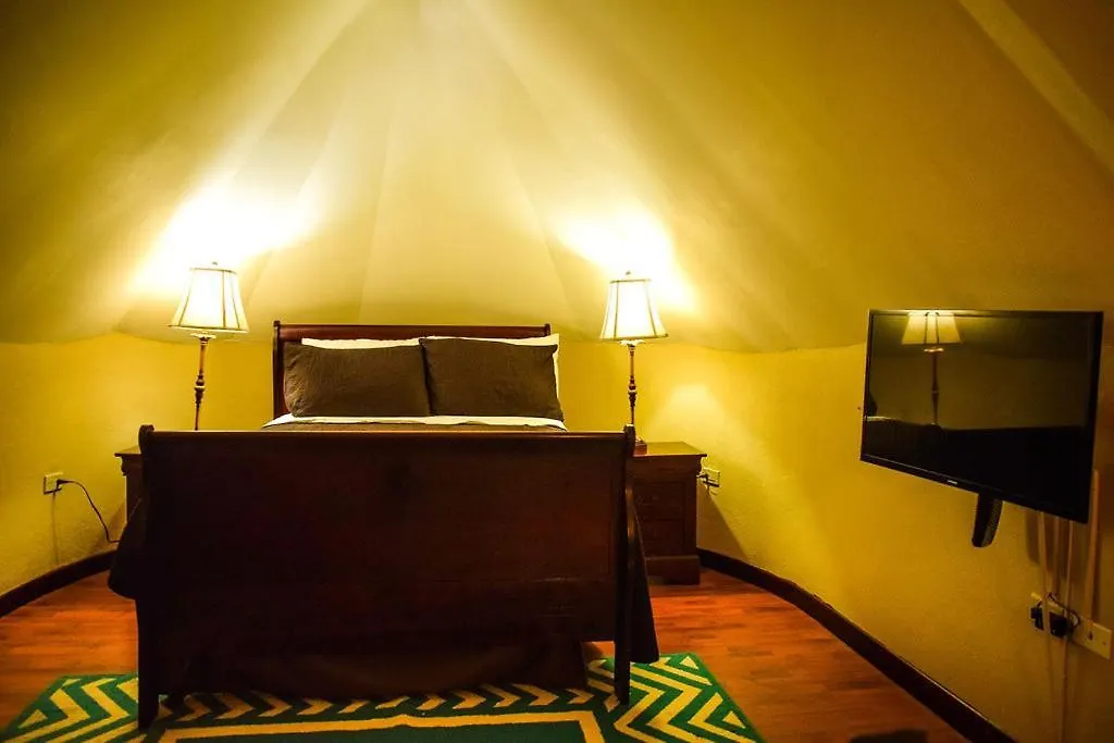 Apartment Brownstone Guesthouses Nassau Bahamas