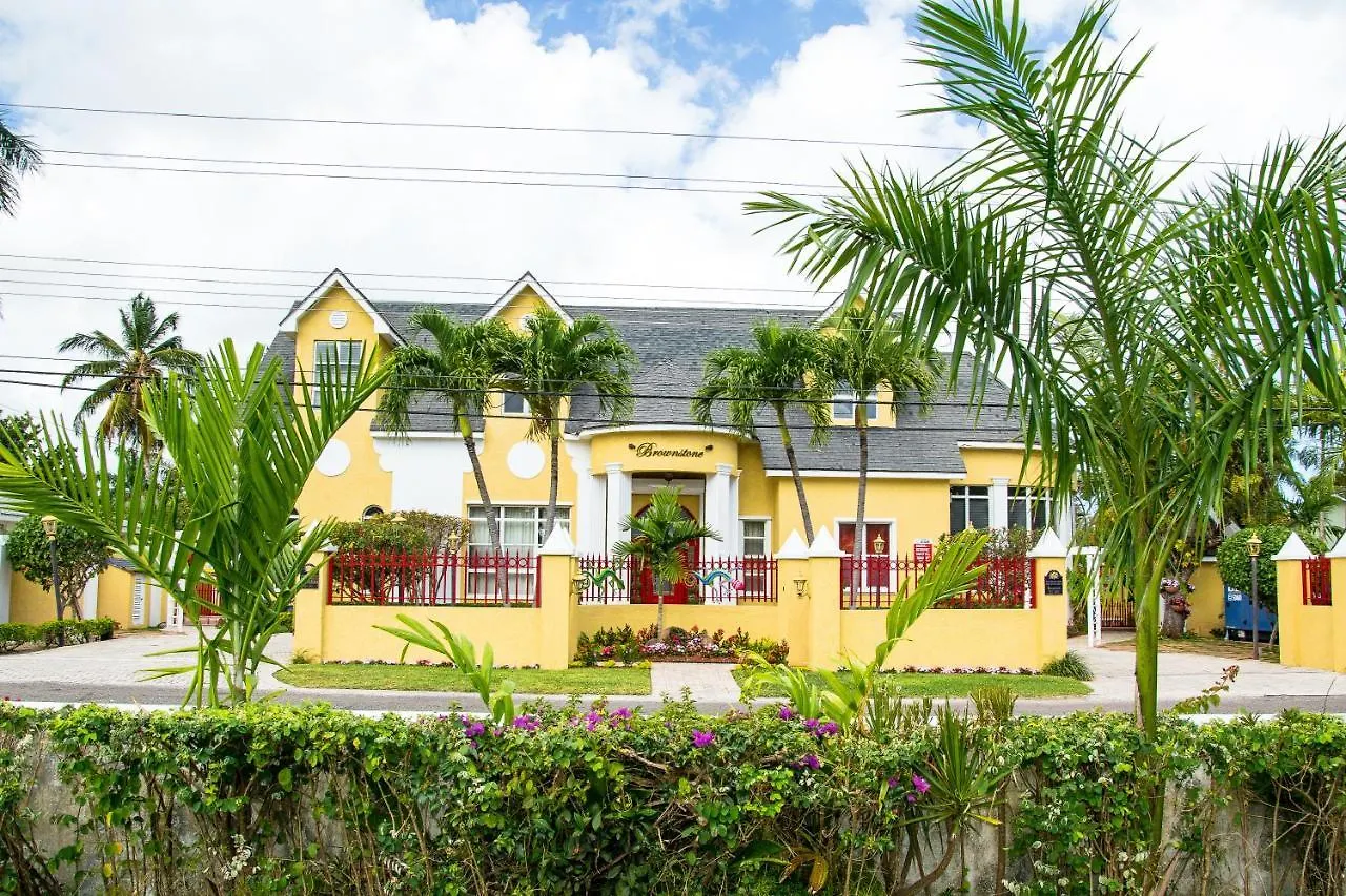 Apartment Brownstone Guesthouses Nassau