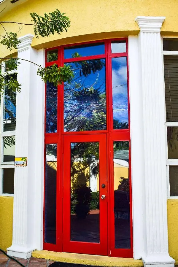 Brownstone Guesthouses Nassau 0*,  Bahamas